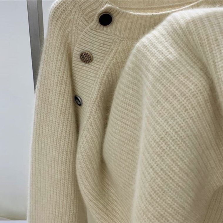 トップス ニット セーター カットソー ボタン クルーネック きれいめ 可愛い 体型カバー シンプル おしゃれ 長袖 レディース カジュアル 大人 フェミ ゆったり 