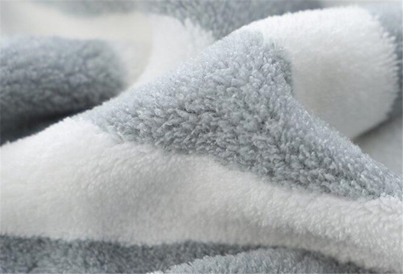 タオル 2枚セット フェイスタオル 速乾タオル ストライプ柄 シンプル 家庭用 コンパクト 業務用 カジュアル 薄手 お風呂用 ギフト新生活 吸水 