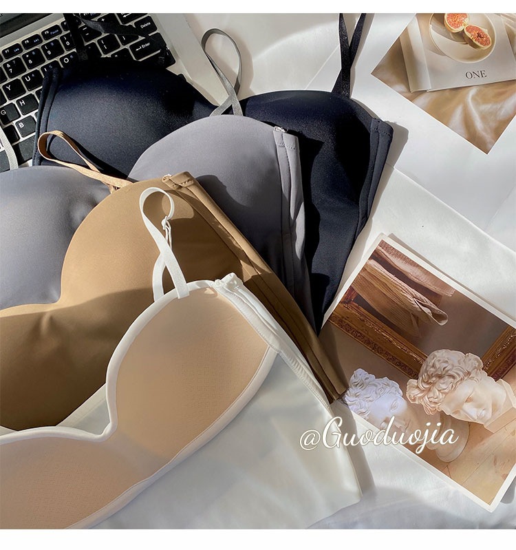 ブラトップ キャミソール ブラキャミ カップ付き シームレス インナー オシャレ ルームウェア 軽量 レディース ノンワイヤー 美胸 シンプル 美背 