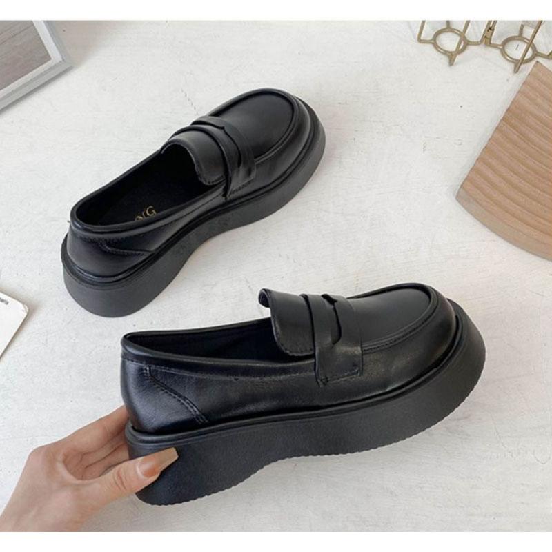 ローファー レディース スリッポン 厚底 柔らかいソール 痛くない 滑り止め 衝撃吸収 歩きやすい 美脚 走れる 通勤 モカシン 日常着用 