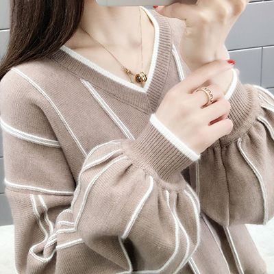 ニット トップス ストライプ Vネック 袖コンシャス パフスリーブ 長袖 黒 袖あり セーター ブラック カーキ コーラル ホワイト ピンク ボリューム袖 白 ママ会 