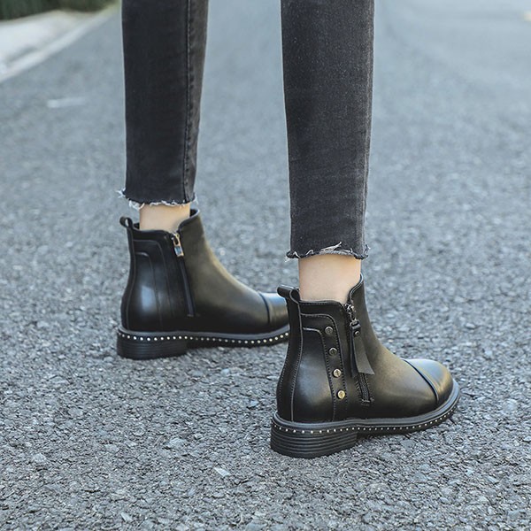ショートブーツ レディース 歩きやすい 軽量 滑らない サイドジップ 黒 防滑 防寒 カジュアル 大きいサイズ 痛くない 小さいサイズ 