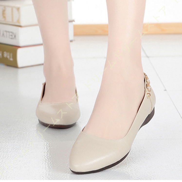 走れる パンプス 痛くない ラウンドトゥ ウエッジソール ウォーキング とんがりトゥ 通勤 美脚 ローヒール 歩きやすい レディース ウェッジヒール 