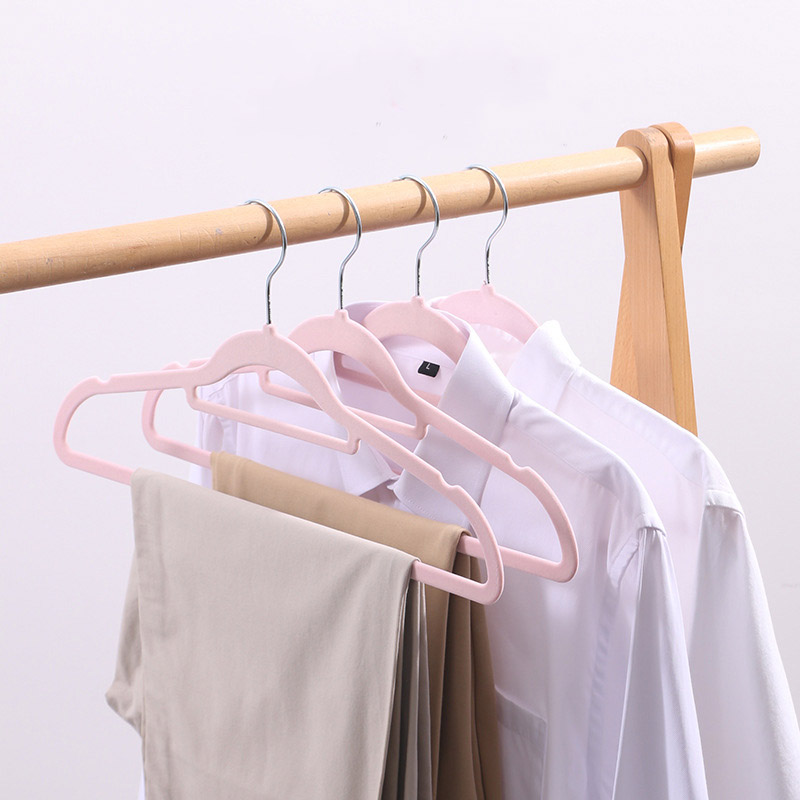 ハンガー おしゃれ オシャレ 20個セット 滑らない 安い ランドまとめ買い セット 収納 SET 洗濯物 洗濯 