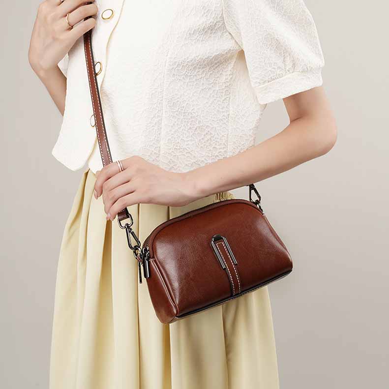 。 バッグショルダーバッグミニバッグ レザー2WAY 斜め掛けバッグレディース ハンドバッグ 旅行通勤シンプル 軽量 小さめ鞄 プレゼント バック 