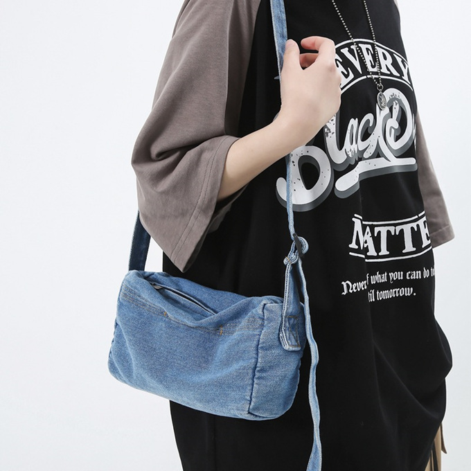 2023 新作 レディース メンズ キッズ デニム バッグ インディゴ ミニショルダー スクエア 四角 メンズ フォルム メッセンジャーバッグ 斜め掛け 底敷 ミニバッグ