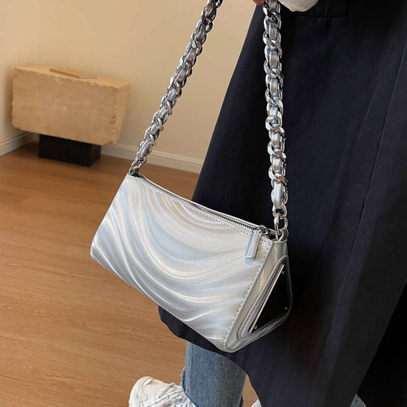 バッグ レディース ハンドバッグ ショルダーバッグ 無地 個性的 オシャレ 綺麗 秋 女性 ギフト 