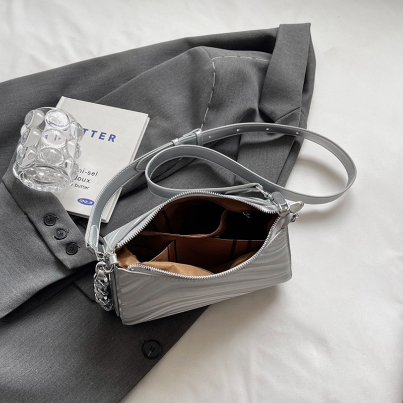 バッグ レディース ハンドバッグ ショルダーバッグ 無地 個性的 オシャレ 綺麗 秋 女性 ギフト 