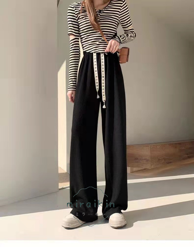 ワッフル調ストレートパンツ レディース 夏 楽ちんワイドパンツ ロゴ紐 韓国風 おしゃれ 立体感 カジュアル カラーパンツ 脚長パンツ 春夏 ストレッチパンツ 3D 