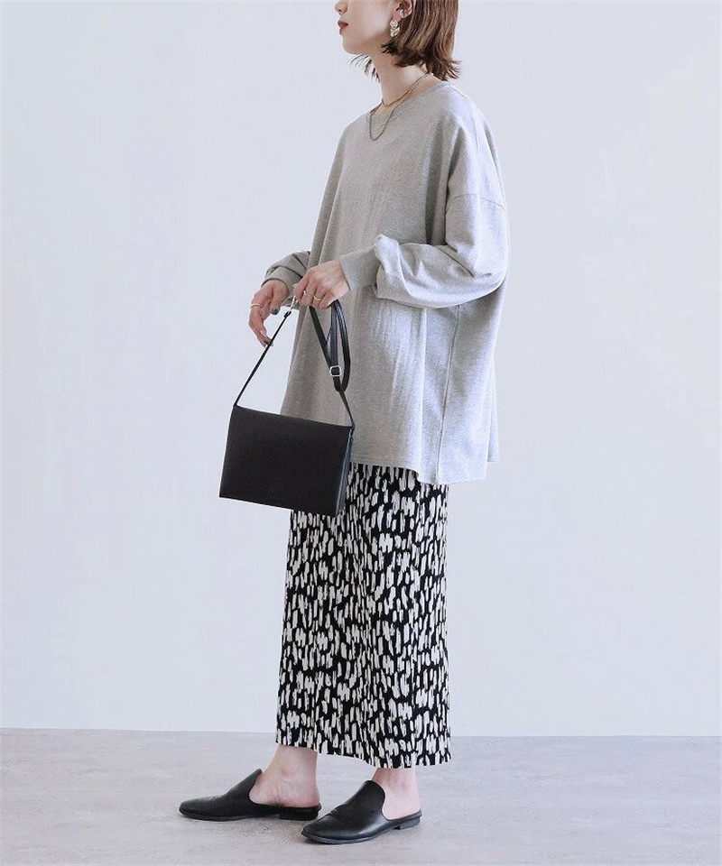 Tシャツ レディース カットソー 長袖 トレーナー トップス カジュアル プレゼント シンプル 母の日 プルオーバー ゆったり ブラウス おしゃれ 