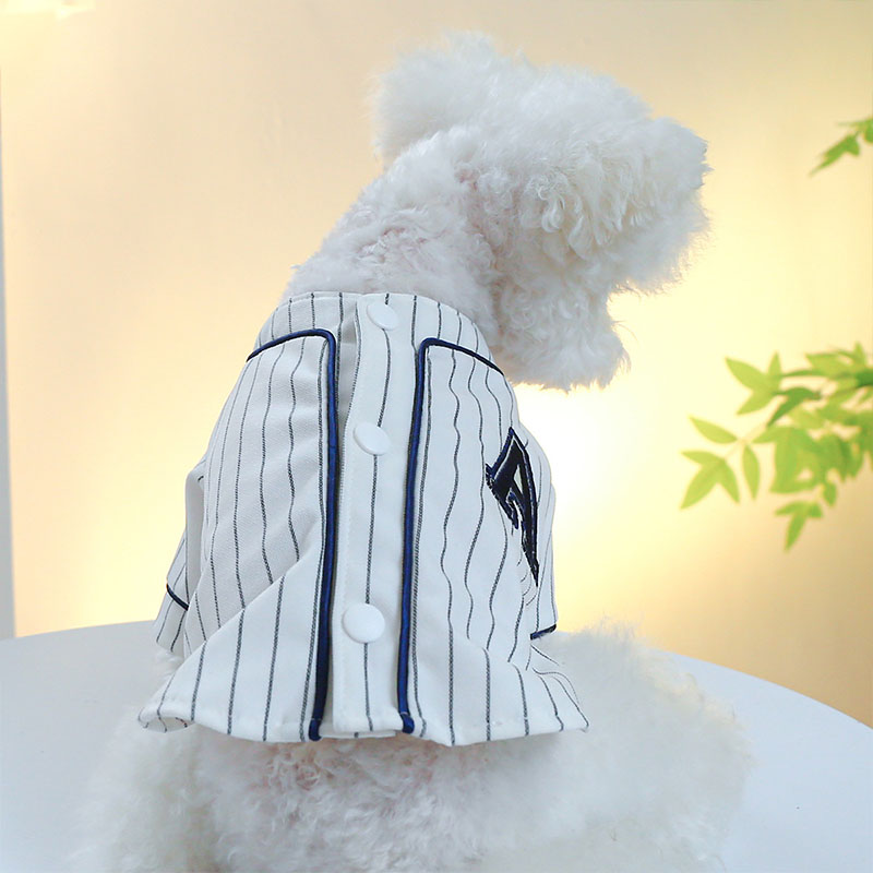 ペットウェア ペット用品 犬 猫 犬の服 デニム 小型犬 春秋 安い お散歩 部屋着 かわいい パンツ オールインワン お出かけ おしゃれ 洋服 寝間着 