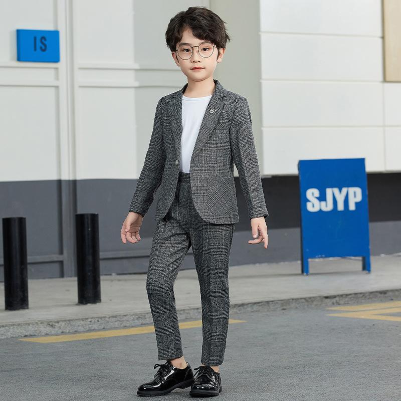 子供スーツ 男子 4点セット キッズ スーツ フォーマル フォーマルスーツ 入学式 結婚式 タキシード 男の子 カジュアル 卒園式 子供 