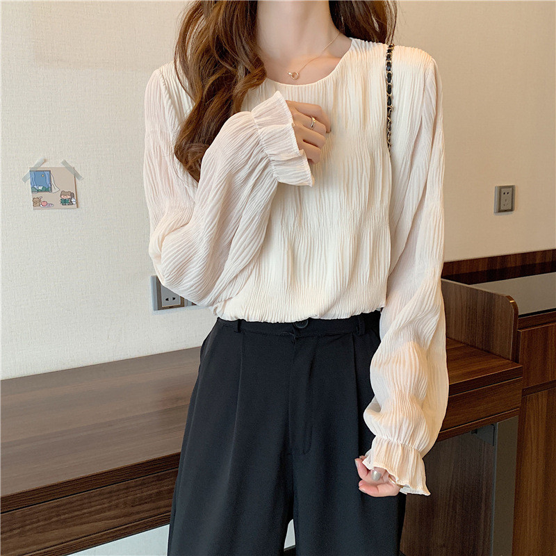 ブラウス レディース シャツ 長袖 プルオーバー ラウンドネック シンプル 可愛い シアー シャーリング フリル 透け感 フレア袖 大人 カジュアル 