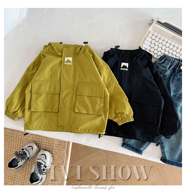 キッズ アウター 長袖 トップス ゆったり 動きやすい 着やすい 男女兼用 ジップフードつき カジュアル おしゃれ シンプル あわせやすい 