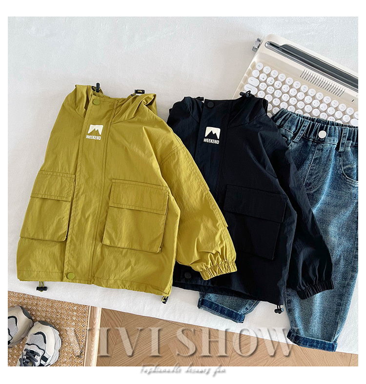 キッズ アウター 長袖 トップス ゆったり 動きやすい 着やすい 男女兼用 ジップフードつき カジュアル おしゃれ シンプル あわせやすい 