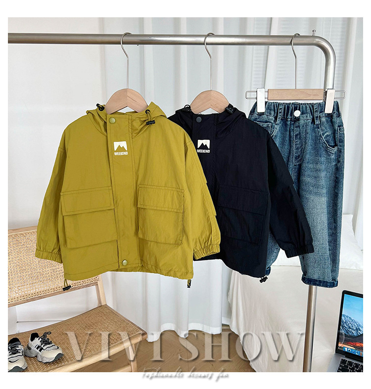 キッズ アウター 長袖 トップス ゆったり 動きやすい 着やすい 男女兼用 ジップフードつき カジュアル おしゃれ シンプル あわせやすい 