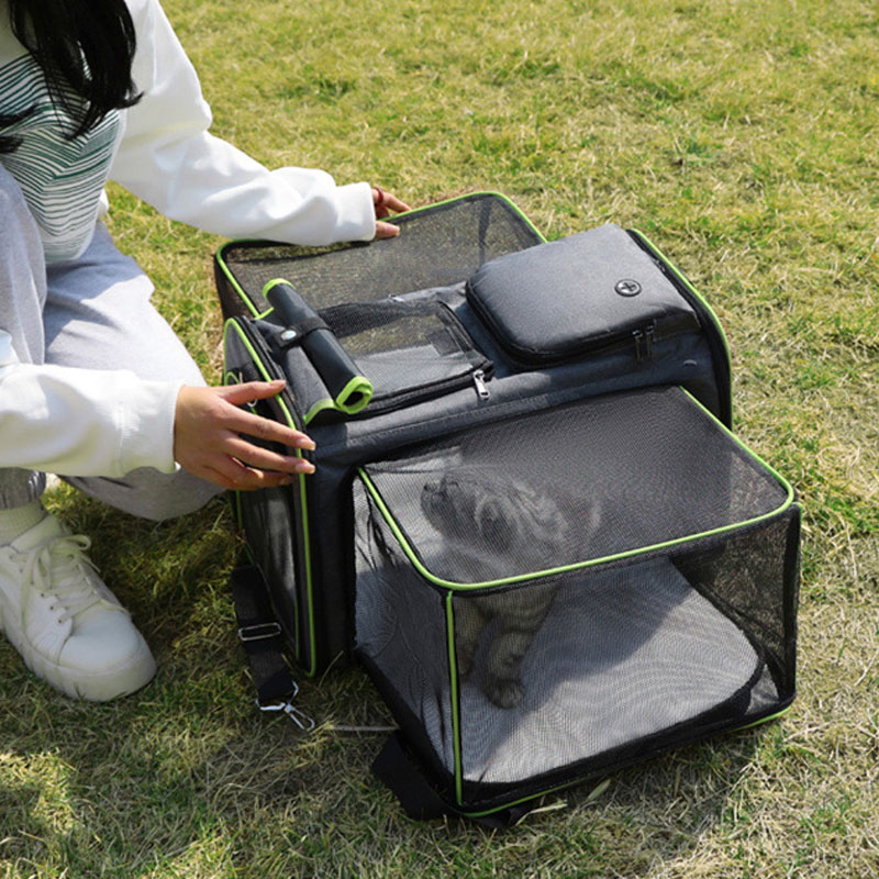 ペットキャリーバッグ ショルダーバッグ ハンドバッグ 軽量 猫 犬 キャンプ ペット用品 犬用 旅行 小型 ウサギ お出かけ 持ち運び ケース 小型犬通院 外出 