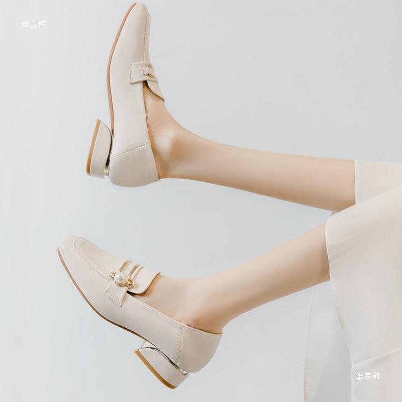 コンフォートレディース 軽量 滑り止 ローヒール 柔らかいソール 履きやすい 歩きやすい 痛くない 旅行 疲れにくい 