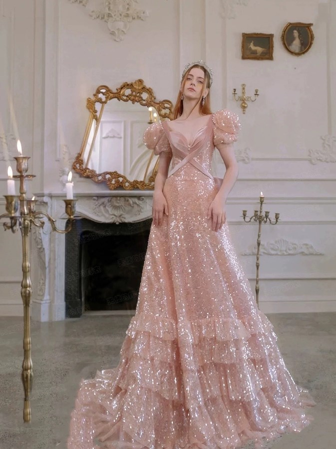 新作 ピンク系ドレス ウェディングドレス エンパイア 二次会 花嫁ドレス イブニングドレス 成人式 大きいサイズ 演奏会 カラードレス 