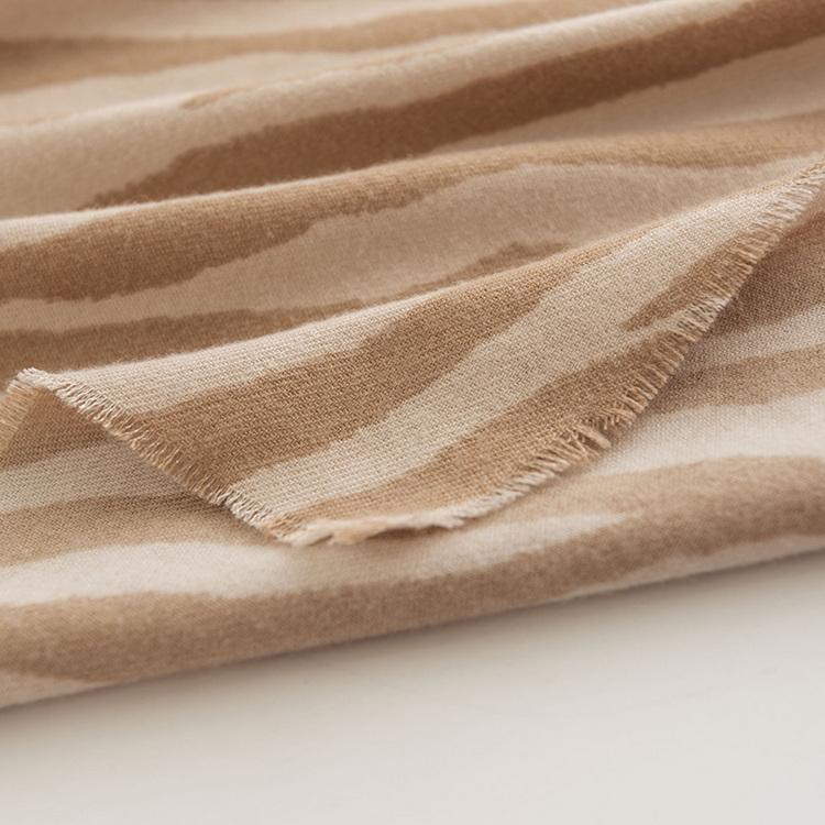 ストール レディース ゼブラ柄 カシミヤ タッチ 大判 プレゼント 防寒 ひざ掛け おしゃれ 肩掛け かわいい ギフト ショール 秋冬 おしゃれ 