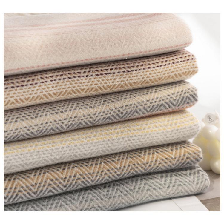 ストール レディース 防寒 秋冬 ボーダー柄 カシミヤ タッチ ギフト おしゃれ ショール 大判 ひざ掛け 肩掛け かわいい プレゼント 