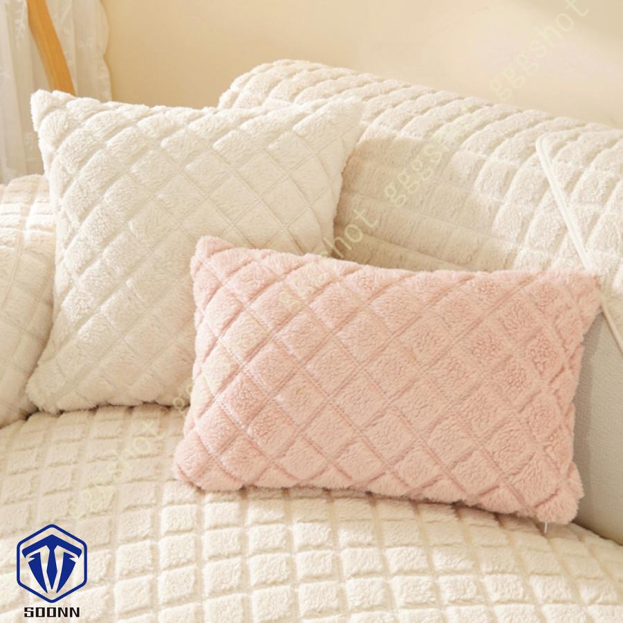 ペットソファーカバー ソファーカバー ソファーシーツ 室内マット ペット用品 滑り止め キルティング保護 傷防止 冬用 1ピース 肘付き 防塵カバー 爪とぎ防止 