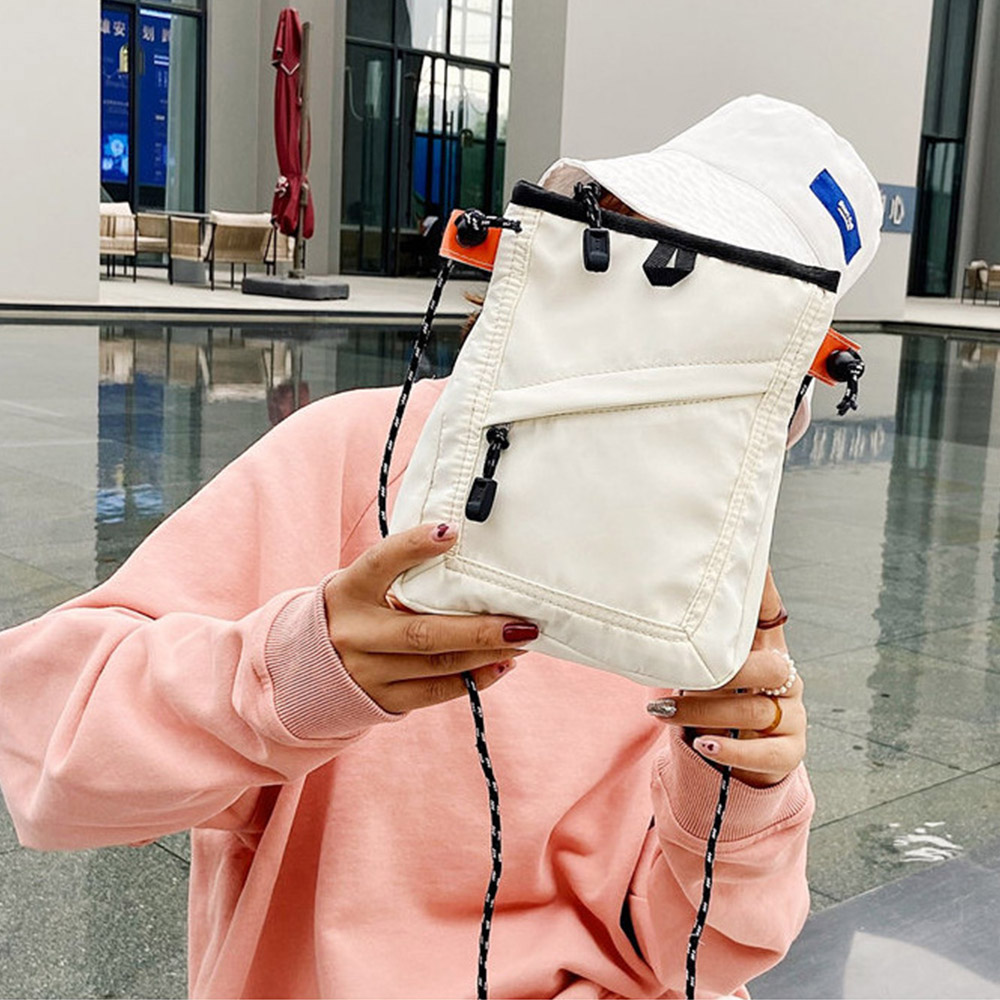 ミニショルダーバッグ軽量ナイロンバッグ 。可  