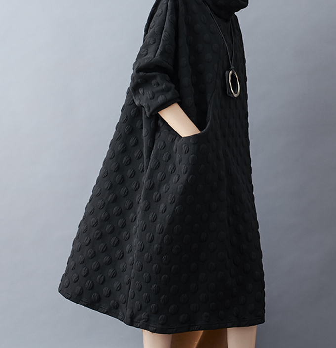 全品ポイント5% 半額クーポン付 ゆったりサイズワンピース ドット柄 レディース 体型カバーワンピ タートルネック 