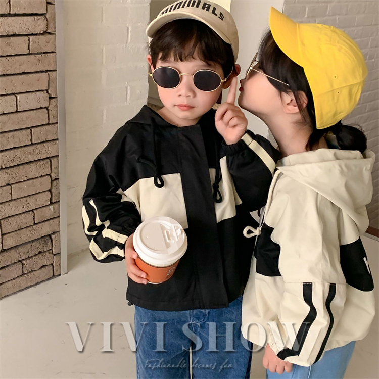 キッズ アウター 長袖 トップス ゆったり ジップフードつき シンプル かわいい おそろい カジュアル おしゃれ 着やすい 動きやすい あわせやすい 