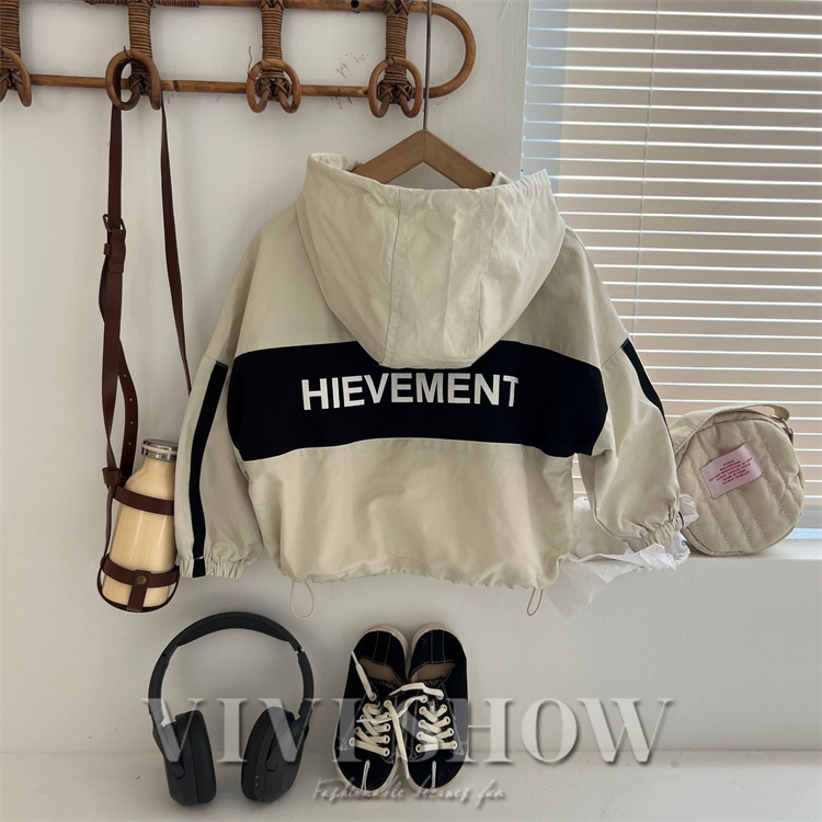 キッズ アウター 長袖 トップス ゆったり ジップフードつき シンプル かわいい おそろい カジュアル おしゃれ 着やすい 動きやすい あわせやすい 