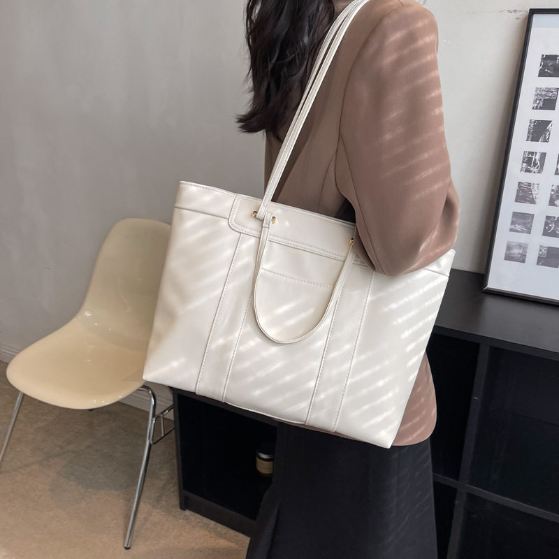 ビジネスバッグ レディース トートバッグ 就活バッグ ショルダー 就活 営業 レザー かばん おしゃれ 新生活 通勤 バッグ 軽量 面接 通学 就活 