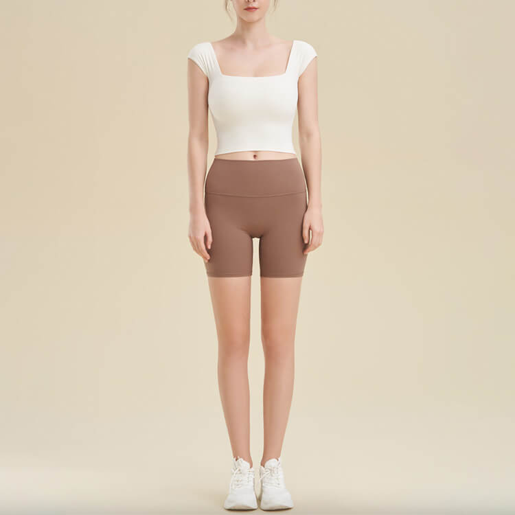 ヨガウェア タンクトップ ホットヨガ ブラ スポーツブラ シンプル 長め 体系カバー トップス スクエアネック おしゃれ キャップスリーブ 