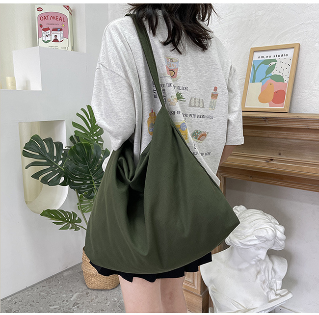 100円OFFクーポン配布中 トートバッグ レディース 大容量トートバッグ キャン ショルダーバッグ 大きめ バッグ おしゃれ 軽量 軽い A4 シンプルトート 