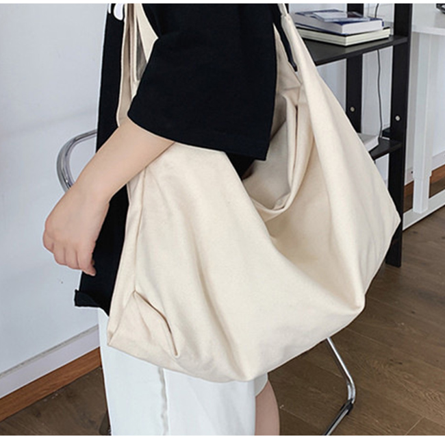 100円OFFクーポン配布中 トートバッグ レディース 大容量トートバッグ キャン ショルダーバッグ 大きめ バッグ おしゃれ 軽量 軽い A4 シンプルトート 