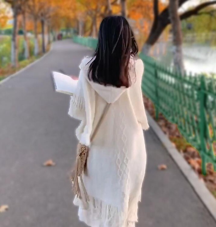 ポンチョ ポレロ ストール 大判 ショール 秋冬 レディース 大判ストール フリンジ 防寒着 ケープコート フード付き ニット 