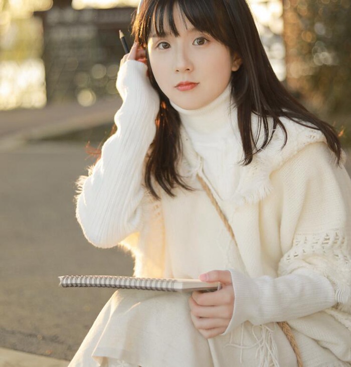 ポンチョ ポレロ ストール 大判 ショール 秋冬 レディース 大判ストール フリンジ 防寒着 ケープコート フード付き ニット 