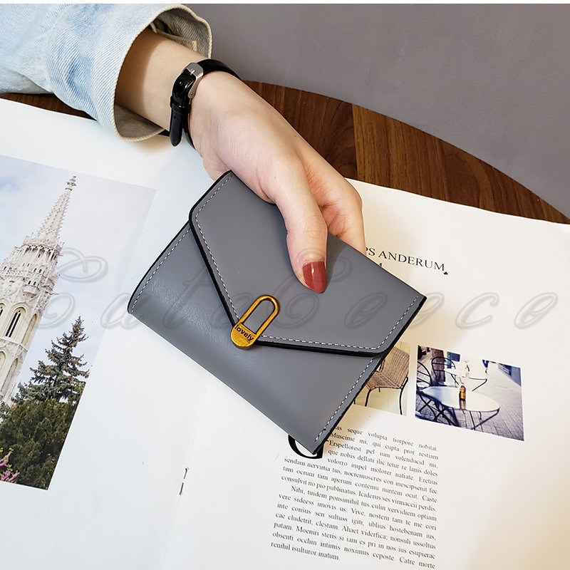 三つ折り財布 無地 シンプル 多機能財布 スキミング防止機能 上品 実用的 カジュアル 通勤 入学祝い 耐久性 送料無料 エレファッション 転勤 軽量 