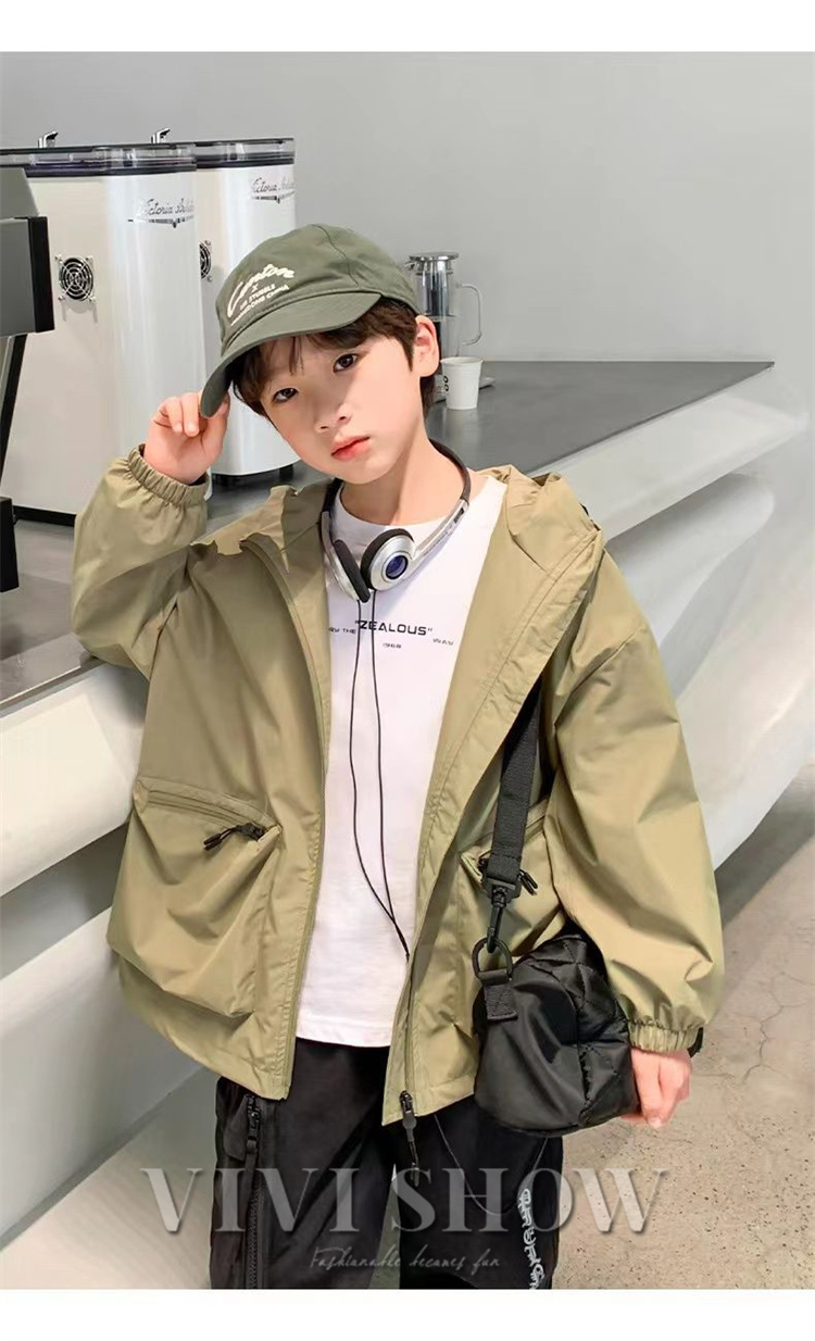 キッズ アウター 長袖 トップス ゆったり ジップフードつき カジュアル あわせやすい 着やすい 動きやすい おしゃれ ポケット シンプル 