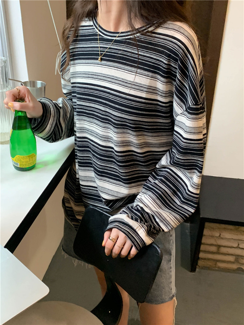 半額セール Tシャツ レディース カットソー 長袖 ラウンドネック アウトドア シンプル 飲み会 おしゃれ トップス カジュアル 可愛い ブラウス 