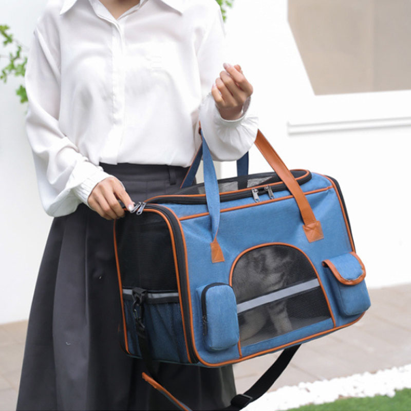 ペットキャリーバッグ ショルダーバッグ ハンドバッグ 軽量 猫 犬 お出かけ 小型 外出 小型犬通院 ウサギ ペット用品 キャンプ 犬用 持ち運び 旅行 ケース 