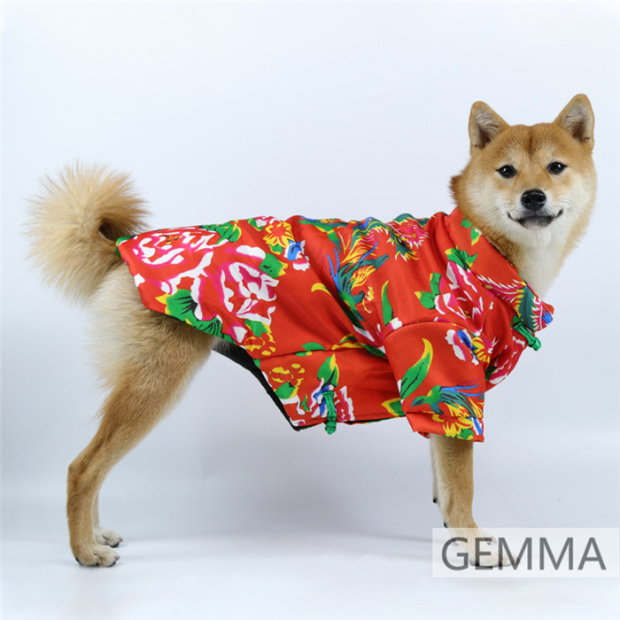 犬服 チャイナ東北風 花柄 グリーン レッド ドッグウェア 犬の服 猫服 春節 小中型犬 ペットウェア 暖かい 可愛い いぬ 