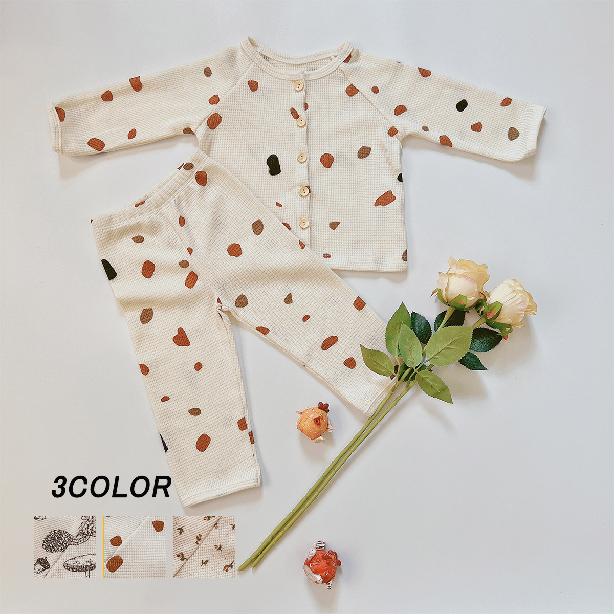 キッズ パジャマ セットアップ 上下セット ワッフル 総柄 ナイトウェア 女の子 2点セット プリント 長袖 男の子 ベビー 子供服 パジャマ ベビー服 部屋着 こども