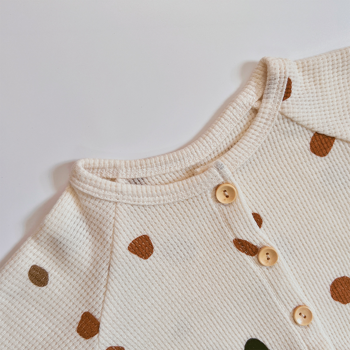 キッズ パジャマ セットアップ 上下セット ワッフル 総柄 ナイトウェア 女の子 2点セット プリント 長袖 男の子 ベビー 子供服 パジャマ ベビー服 部屋着 こども