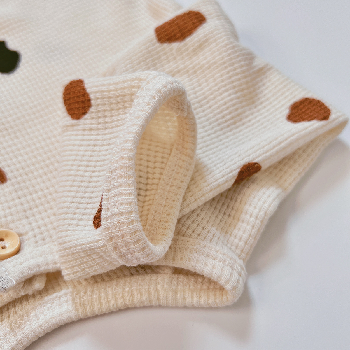 キッズ パジャマ セットアップ 上下セット ワッフル 総柄 ナイトウェア 女の子 2点セット プリント 長袖 男の子 ベビー 子供服 パジャマ ベビー服 部屋着 こども