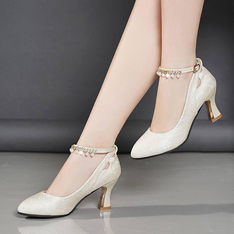 パンプス ヒール 痛くない 。 ヒール ピンヒール 二次会 春 美脚  パーティー 結婚式 夏 靴 レディース ポインテッドトゥ 