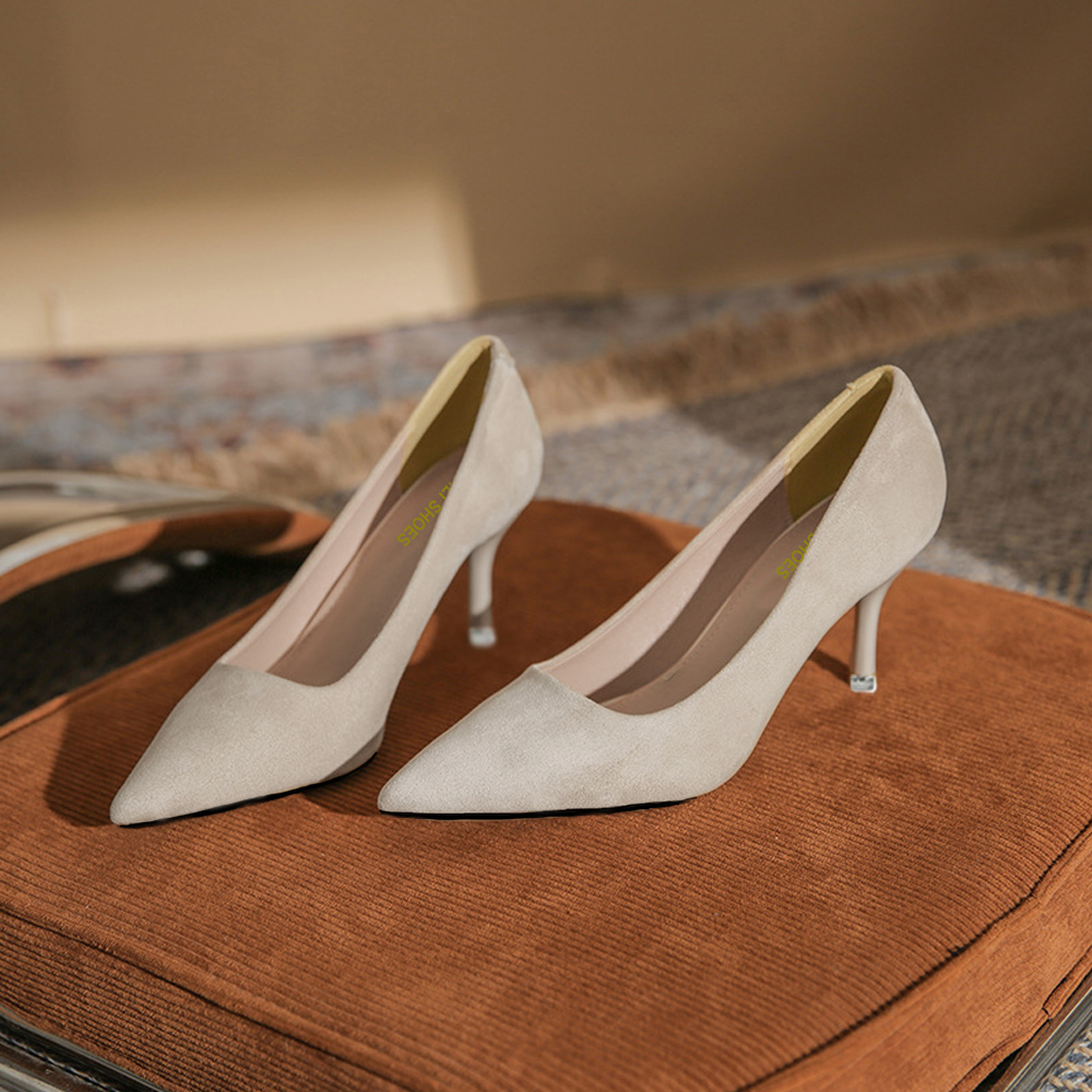 パンプス ポインテッドトゥ ハイヒール  