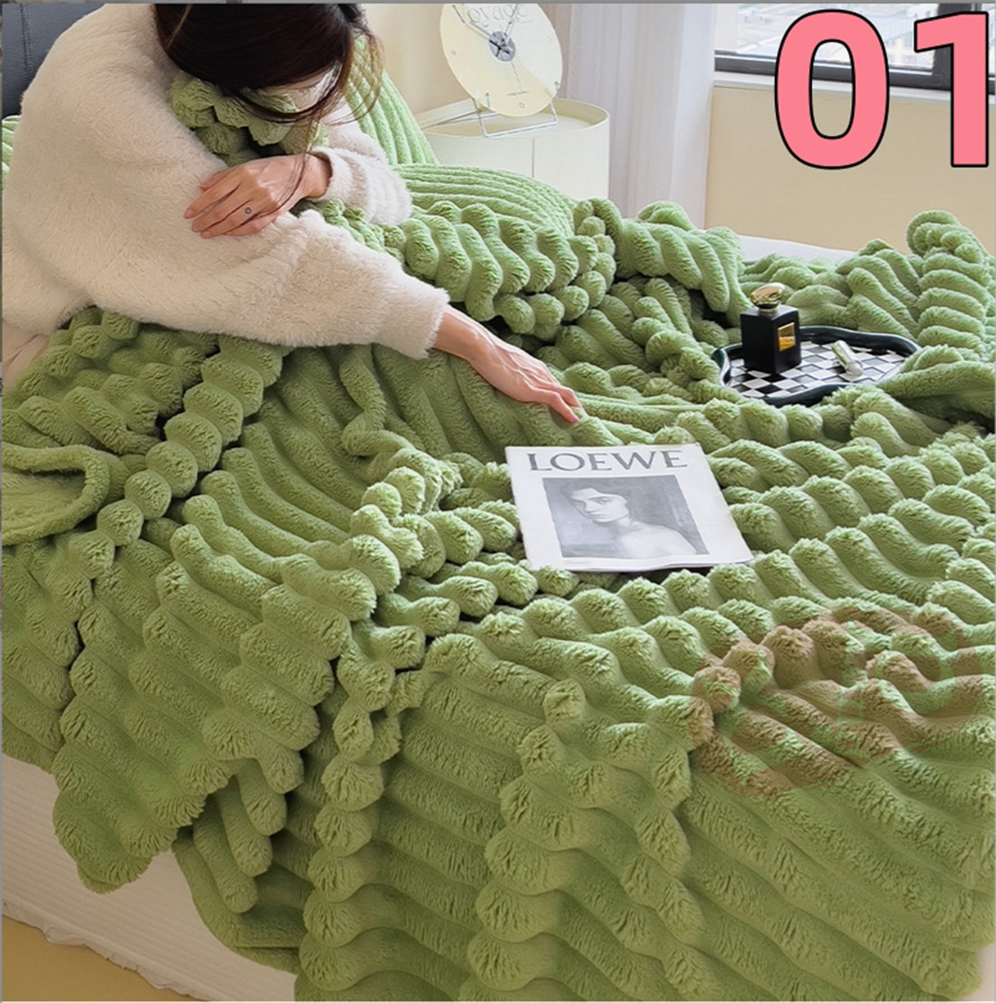 毛布 タオルケット ブランケット ひざ掛け 柔らか 防寒 もこもこ 秋冬 掛け毛布 防寒対策 洗える ふわふわ 車用 暖かい 北欧 なめらか おしゃれ 大判 