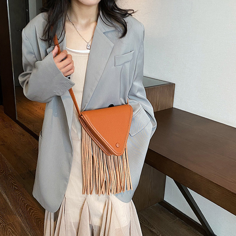 肩掛けバッグ レディース トートバッグ タッセル 個性的 オシャレ 秋 撥水 ギフト 耐久性プレゼント 