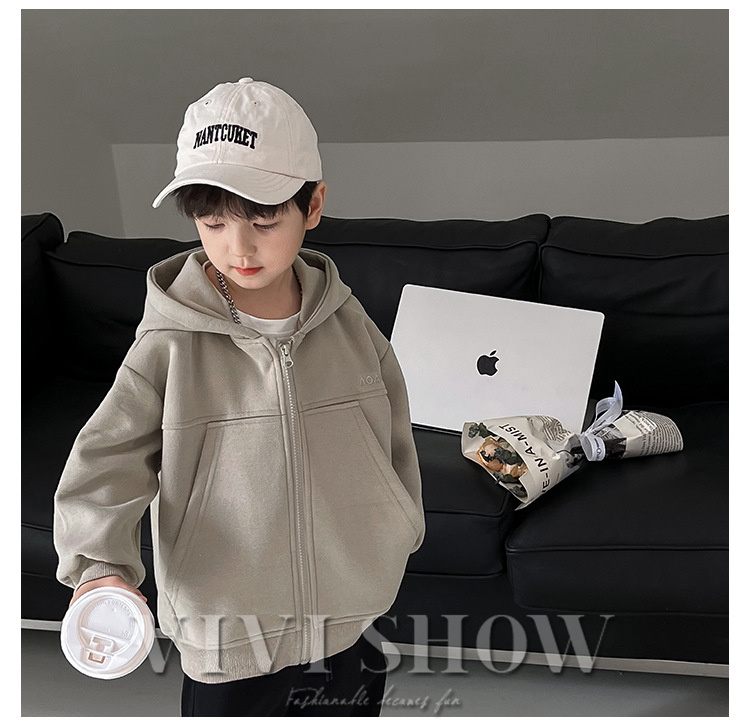 キッズ アウター 長袖 トップス フードつき ジップカジュアル 着やすい ジッパー あわせやすい ゆったり 動きやすい シンプル カジュアル ポケット 