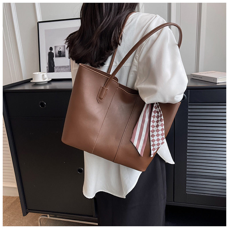 ビジネスバッグ レディース トートバッグ 就活バッグ ショルダー 就活 通学 軽量 バッグ 通勤 営業 面接 レザー 新生活 かばん 就活 おしゃれ 